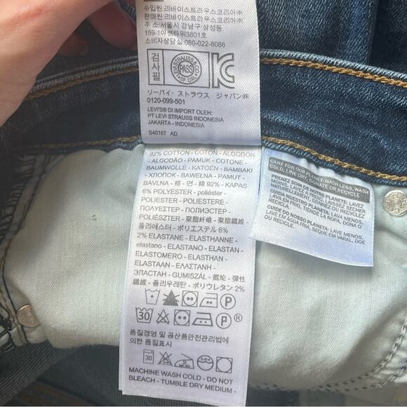 Levi Strauss & Co 711 Skinny Distressed Jean Size 31 - Picture 5 of 12